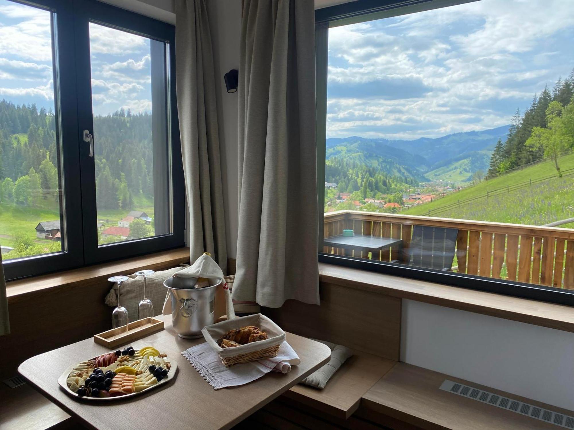 Kaliba Cabins Valea Boros Exteriör bild