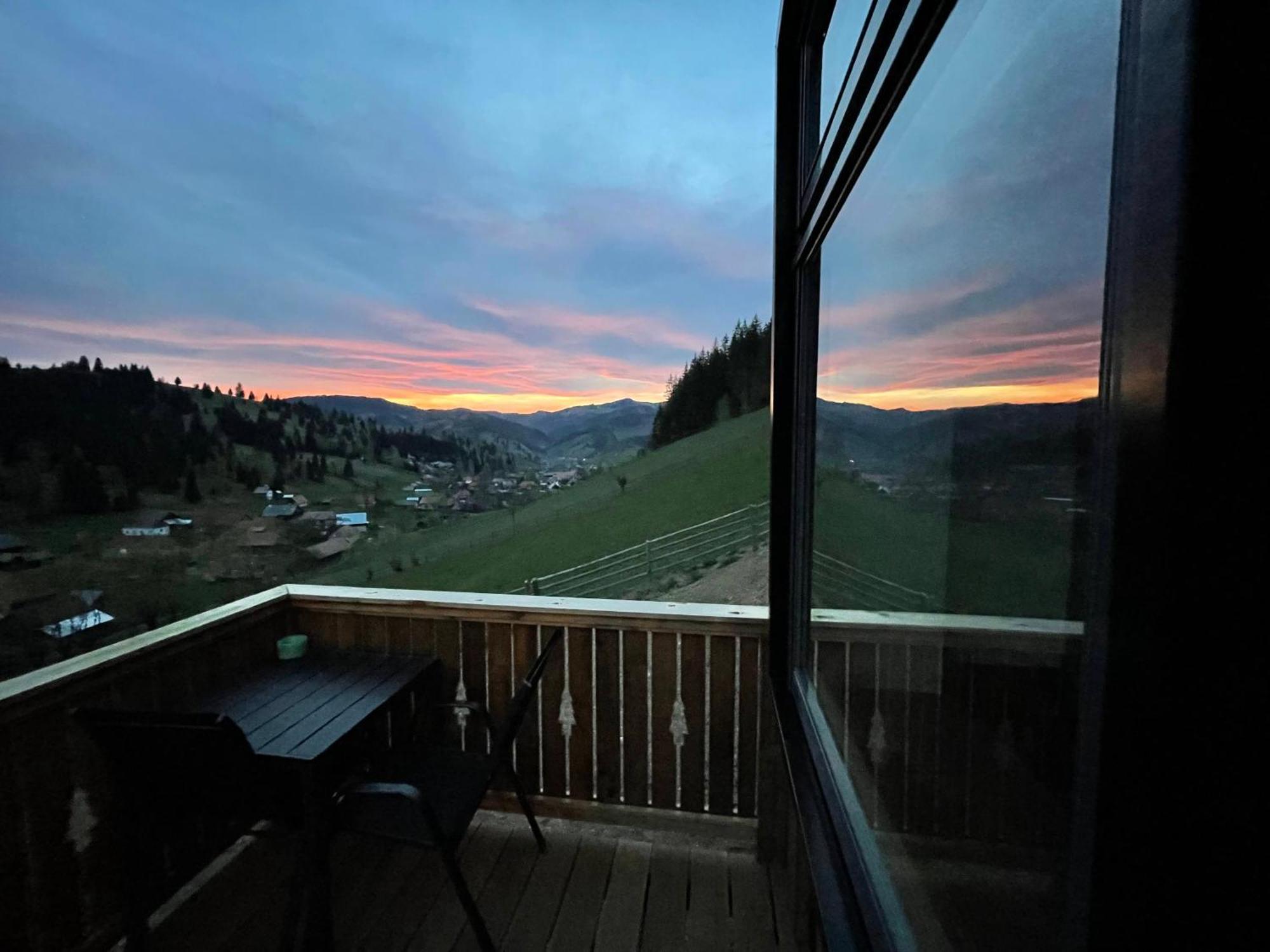 Kaliba Cabins Valea Boros Exteriör bild